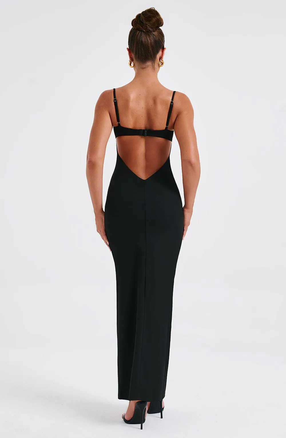 Asteria Maxi Graceful Dress - Black