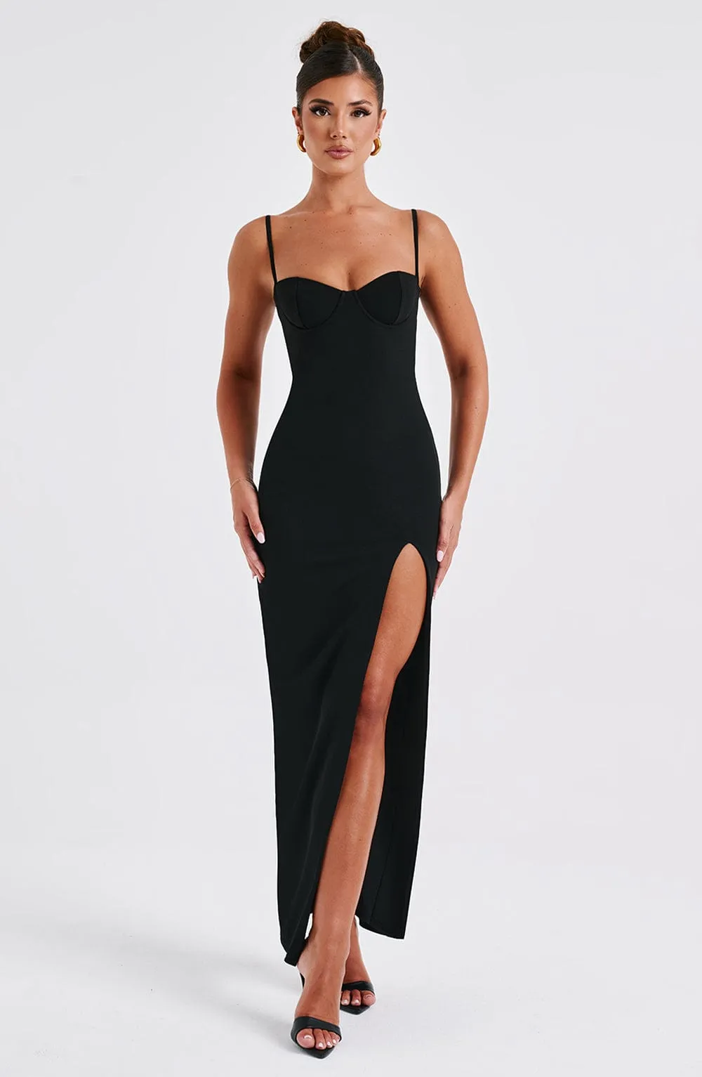 Asteria Maxi Graceful Dress - Black