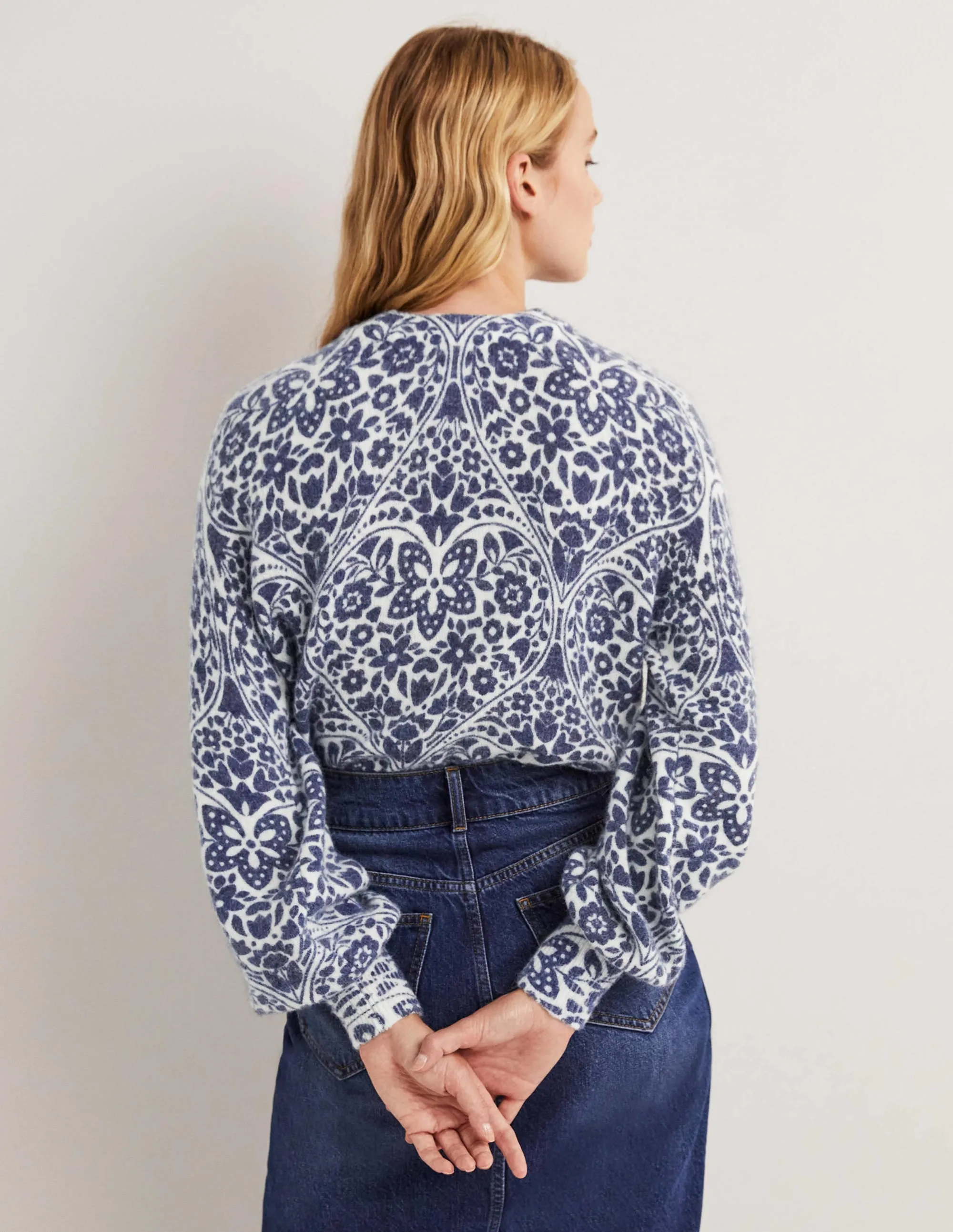 Blouson Sleeve Fluffy Jumper-Ivory, Navy Heart Bloom