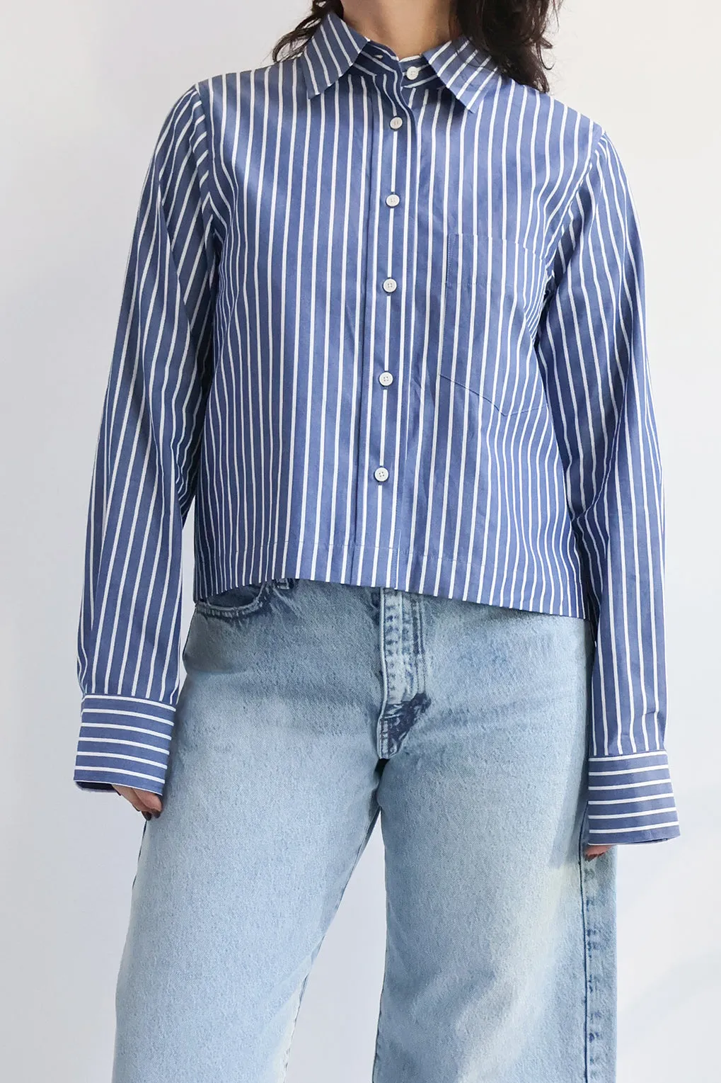 Cropped Classic Shirt in Graphite Blue