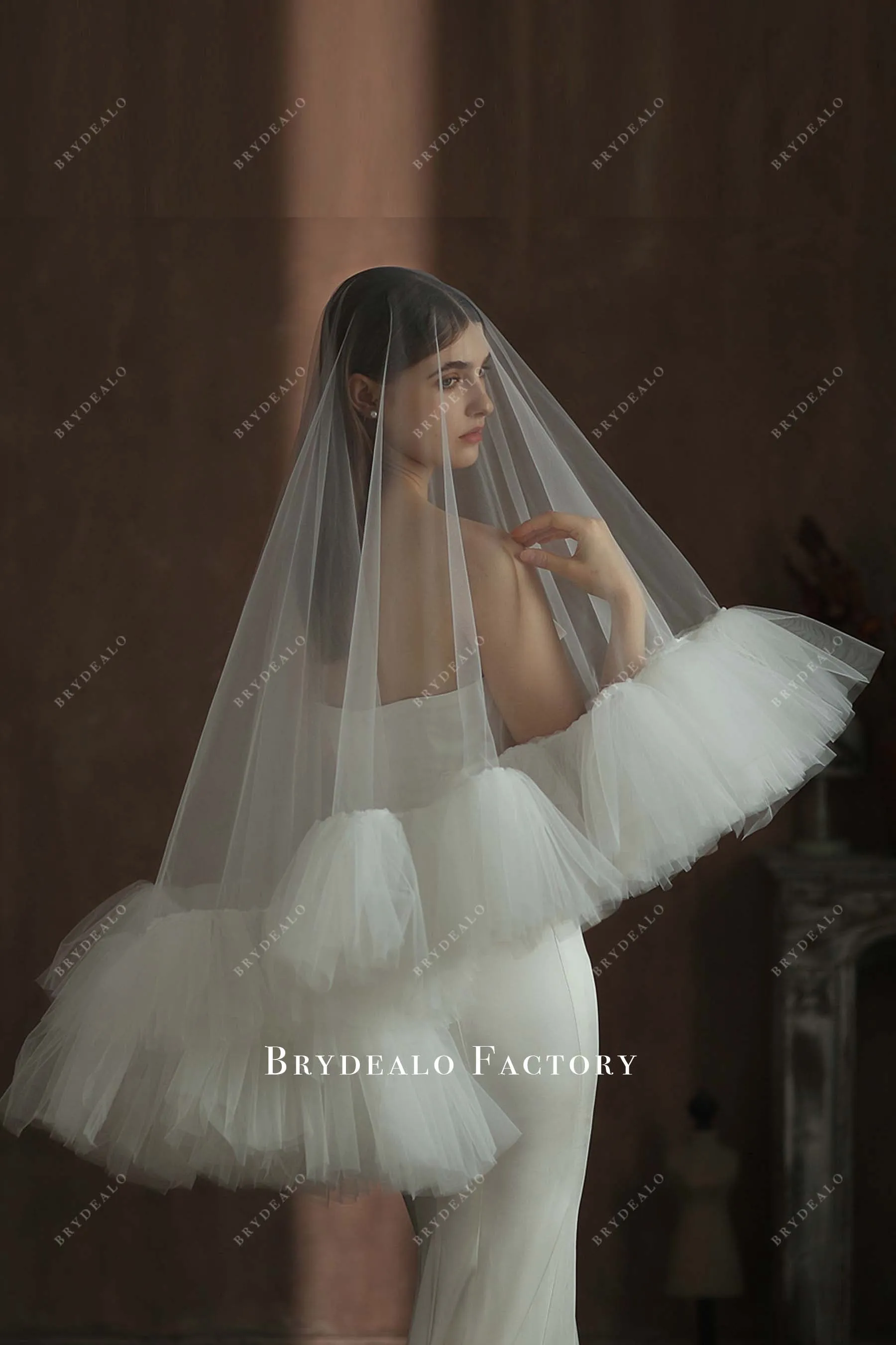 Dreamy Ruffled Tulle Waltz Length Wedding Veil