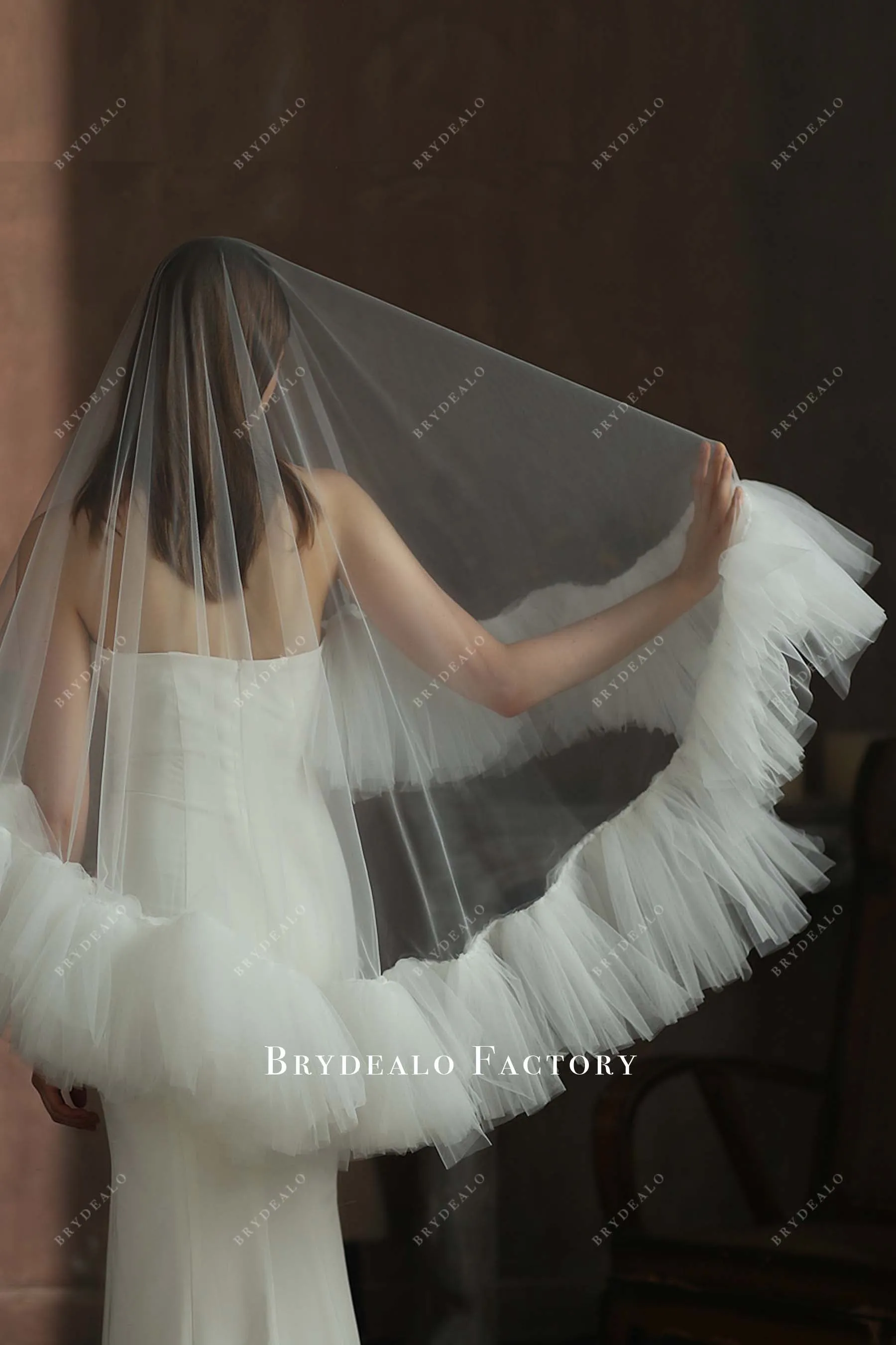 Dreamy Ruffled Tulle Waltz Length Wedding Veil