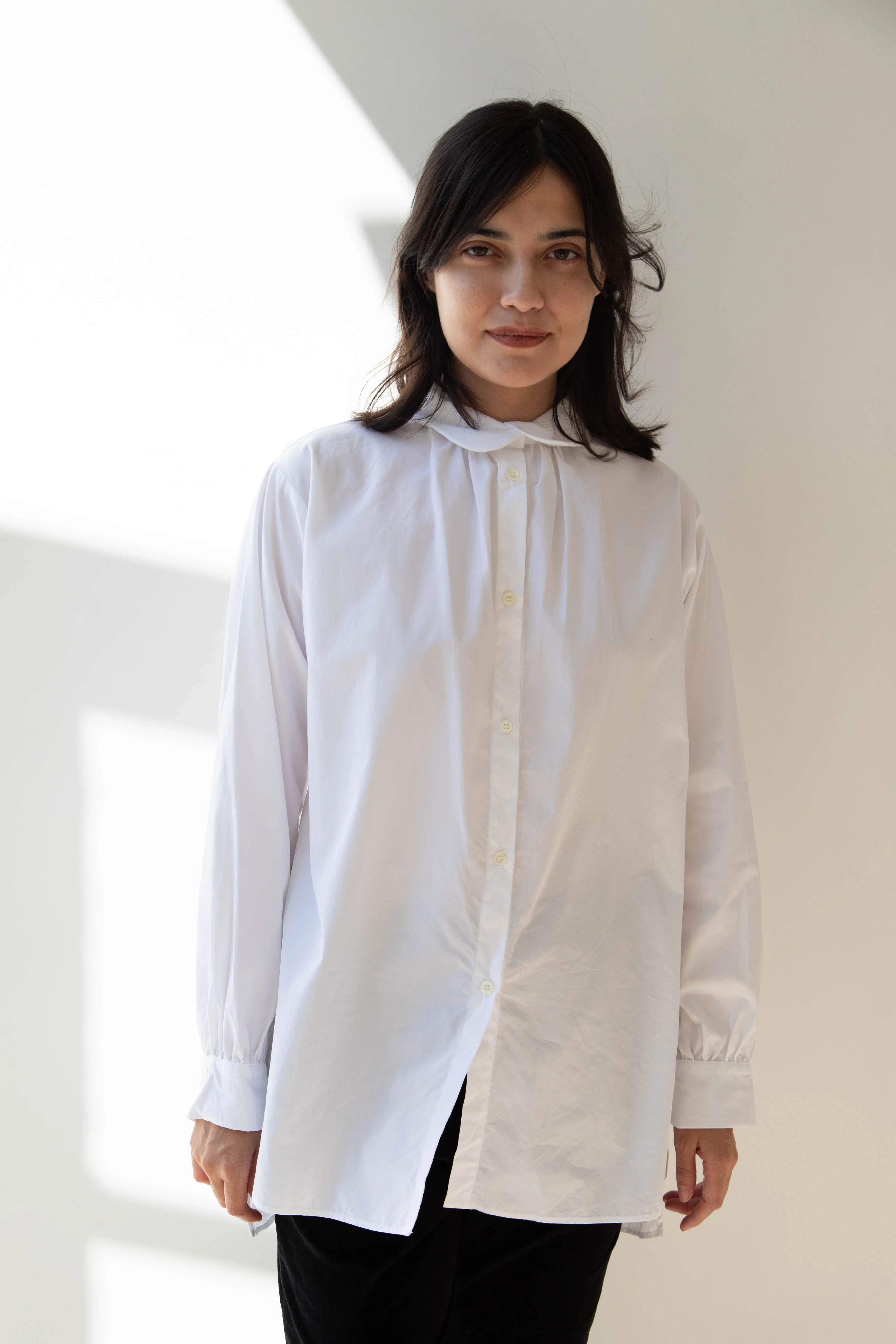 Gallego Desportes | Round Collar Shirt in White Poplin