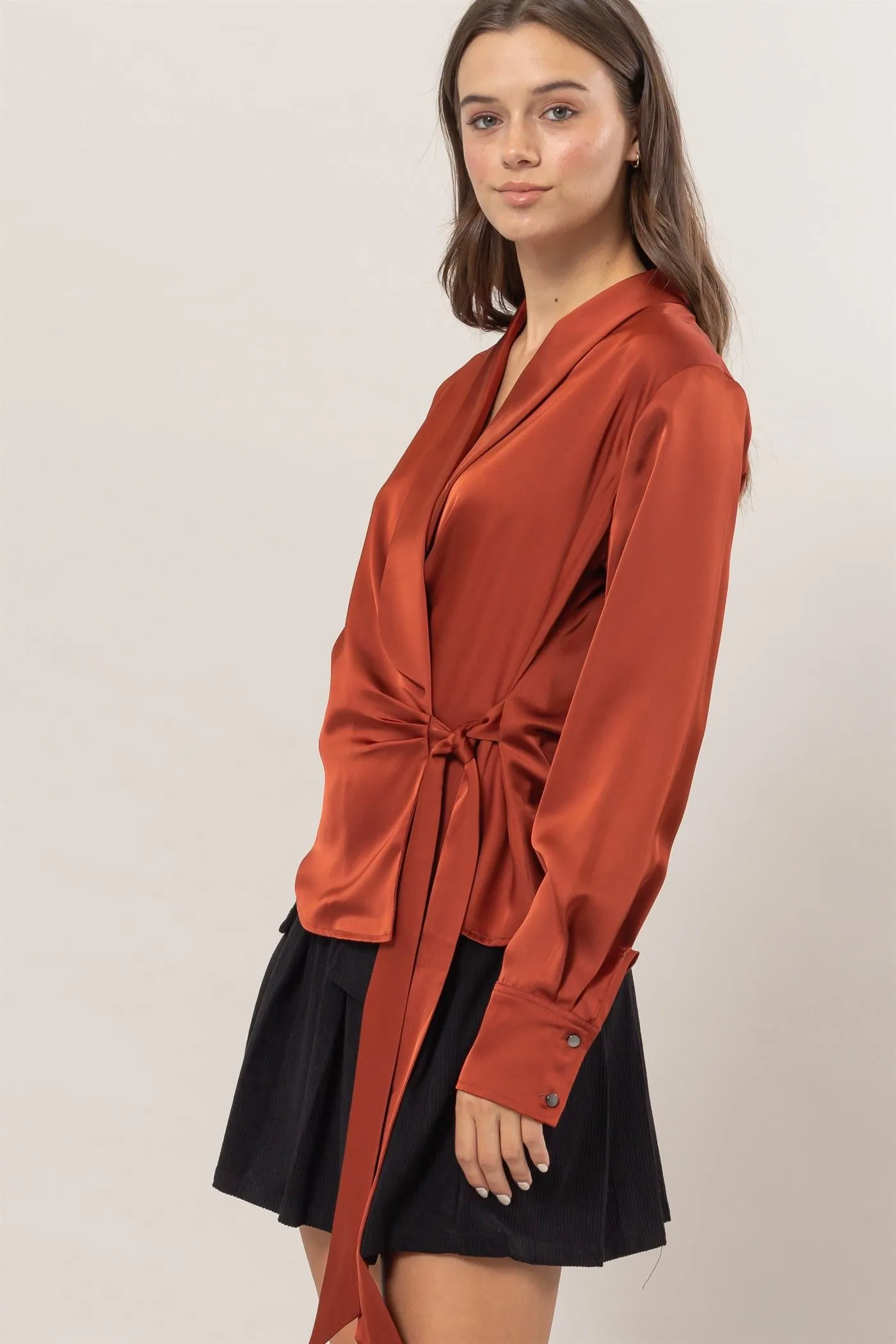 HF25C137-Long Sleeves Satin Blouse With Tie Detail