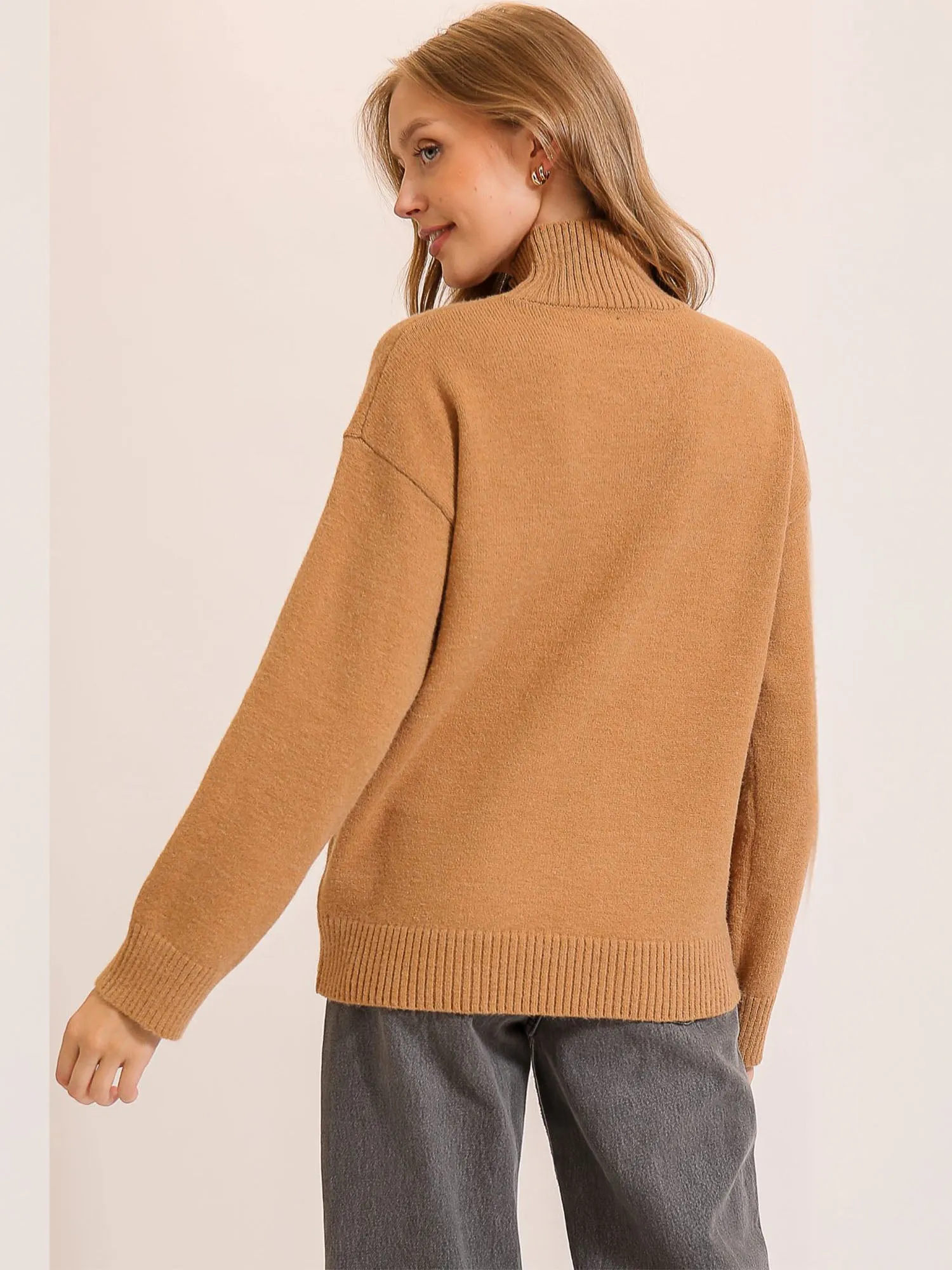 Long Sleeves Contrast Pocket Mock Neck Sweater