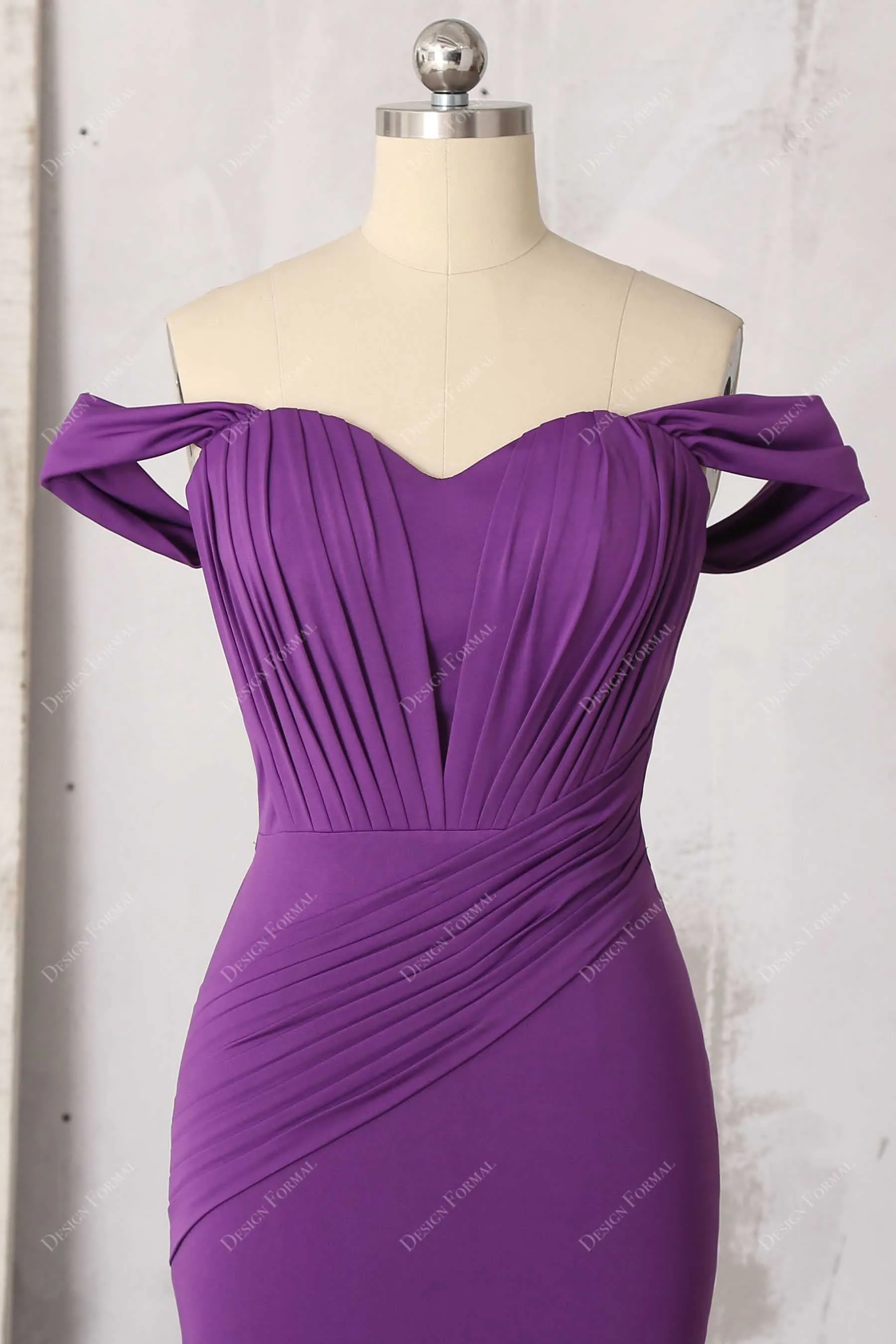 Pleated Purple Spandex Elegant Off-shoulder Prom Dress