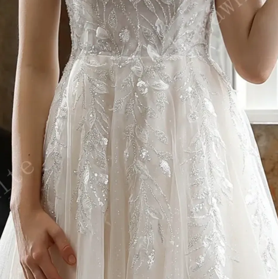 Square Neckline Wedding Dress with Delicate Leafy Lace