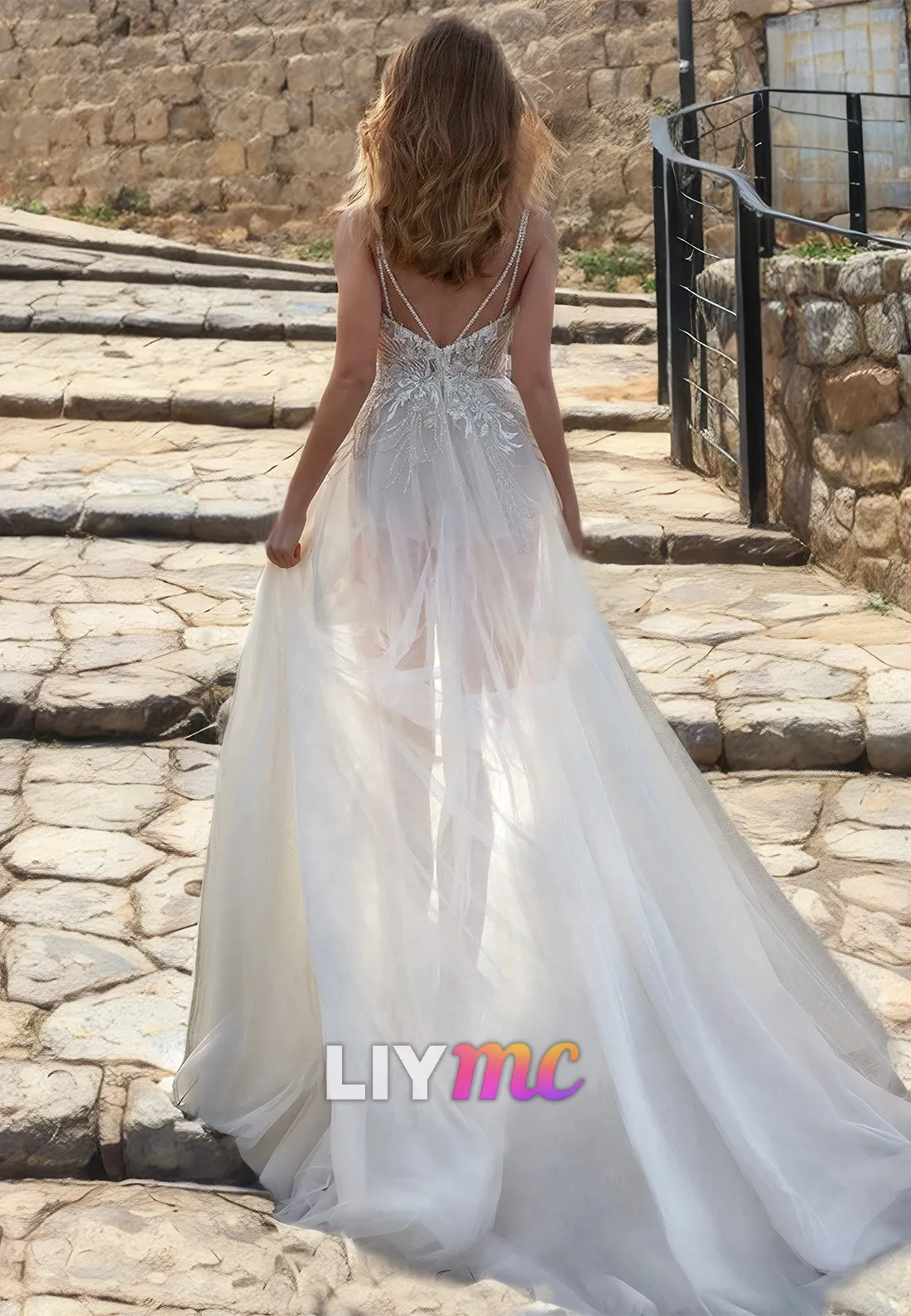 Sweetheart Spaghetti Straps Appliques Tulle Sheer A-Line Beach Wedding Dress