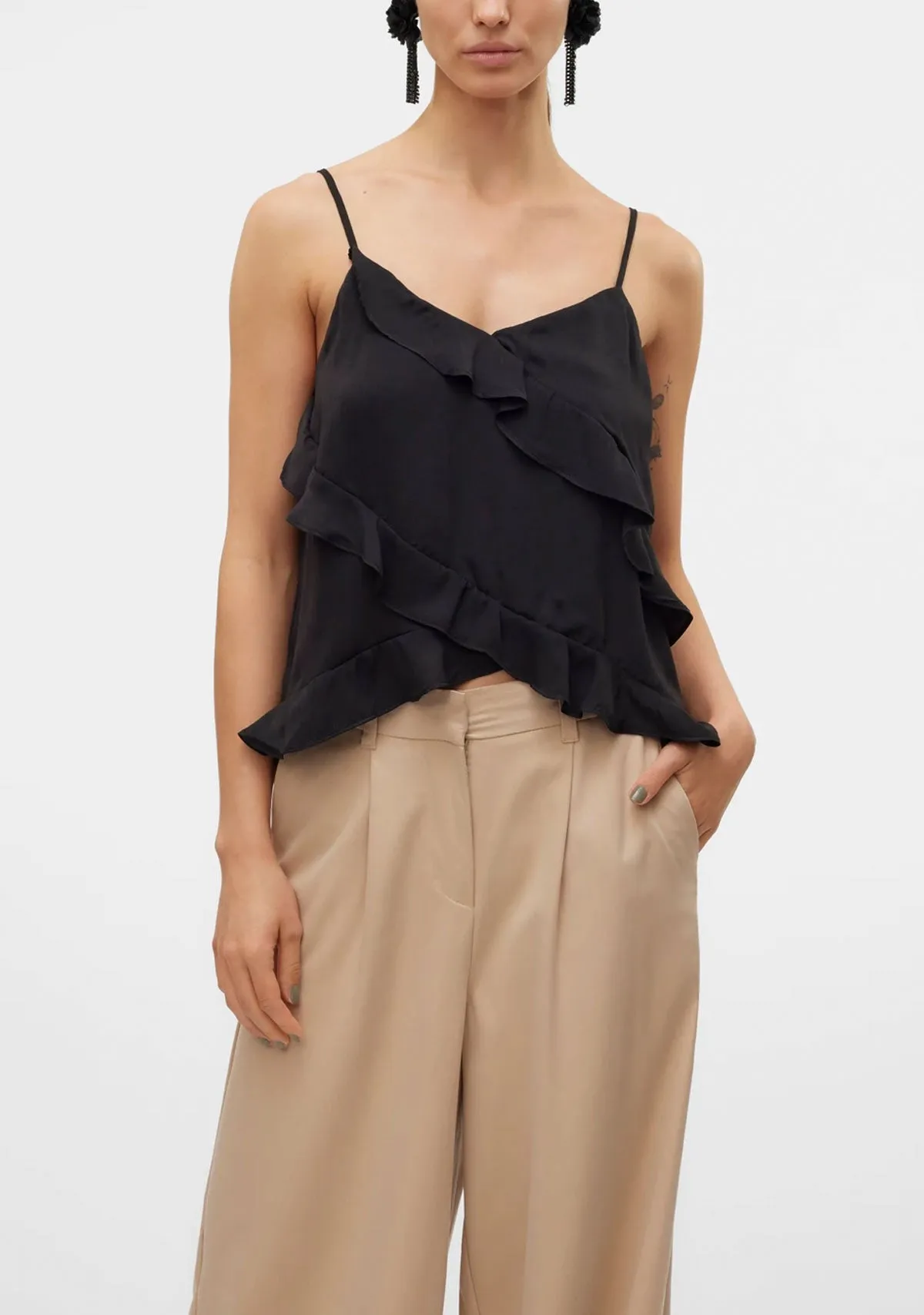 VM Maxine Ruffled Top